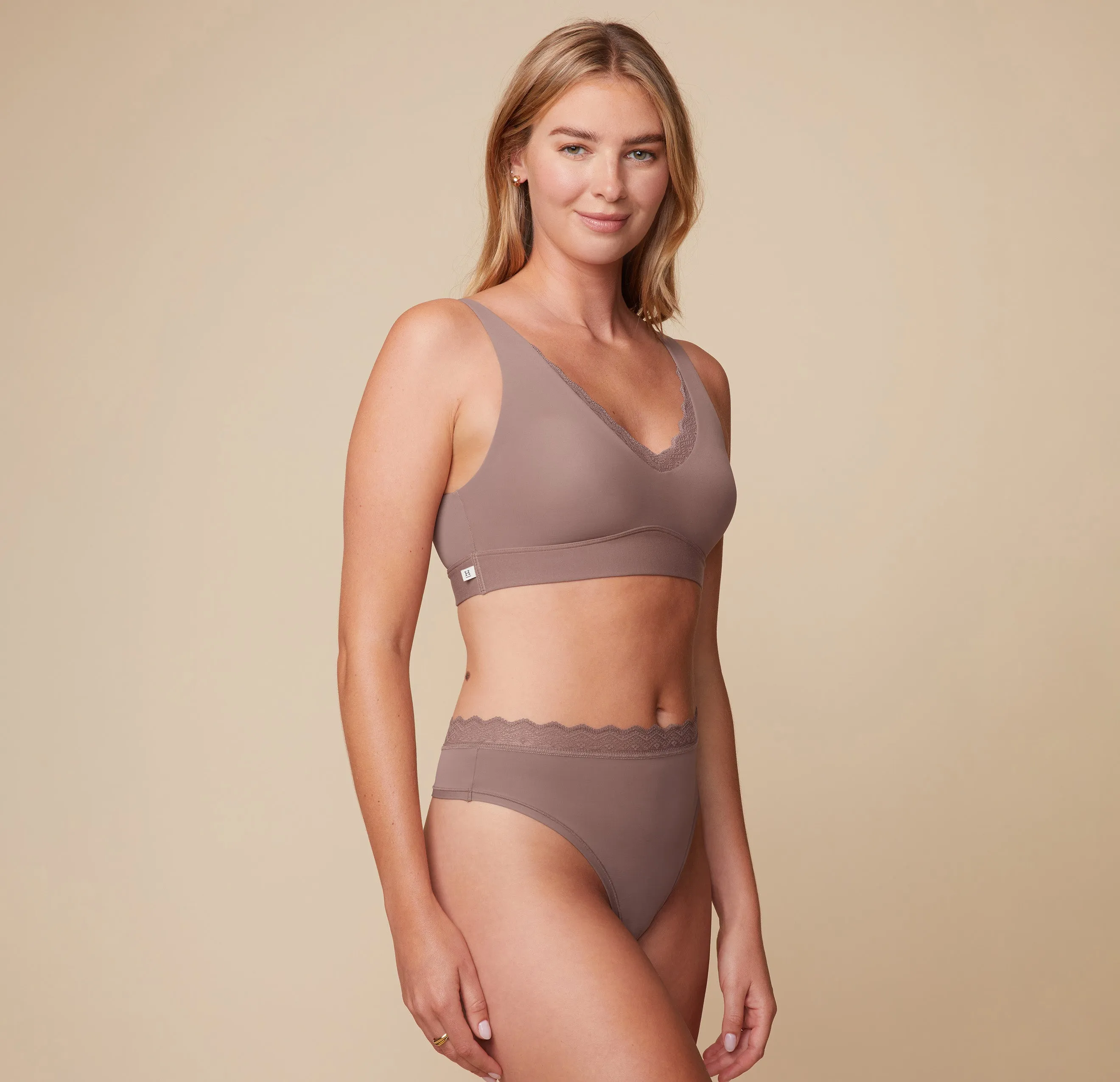 Bliss Lace Bralette - Mauve