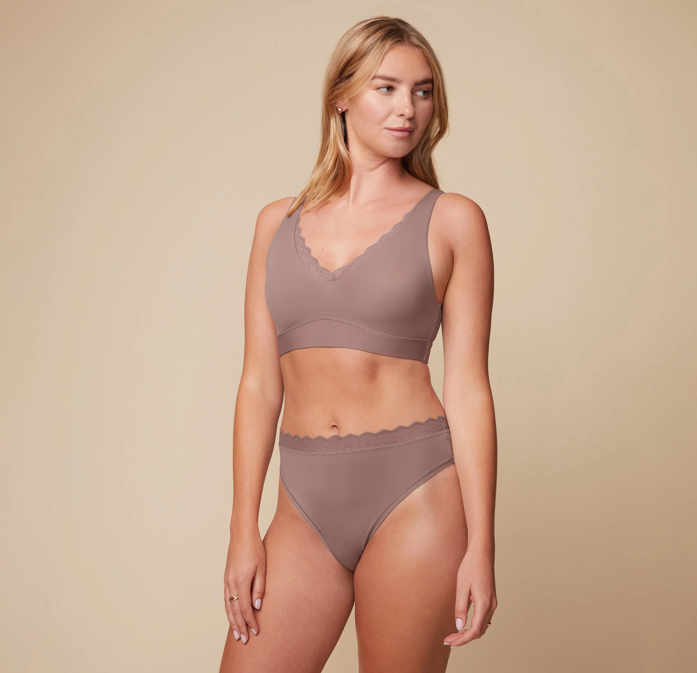 Bliss Lace Bralette - Mauve