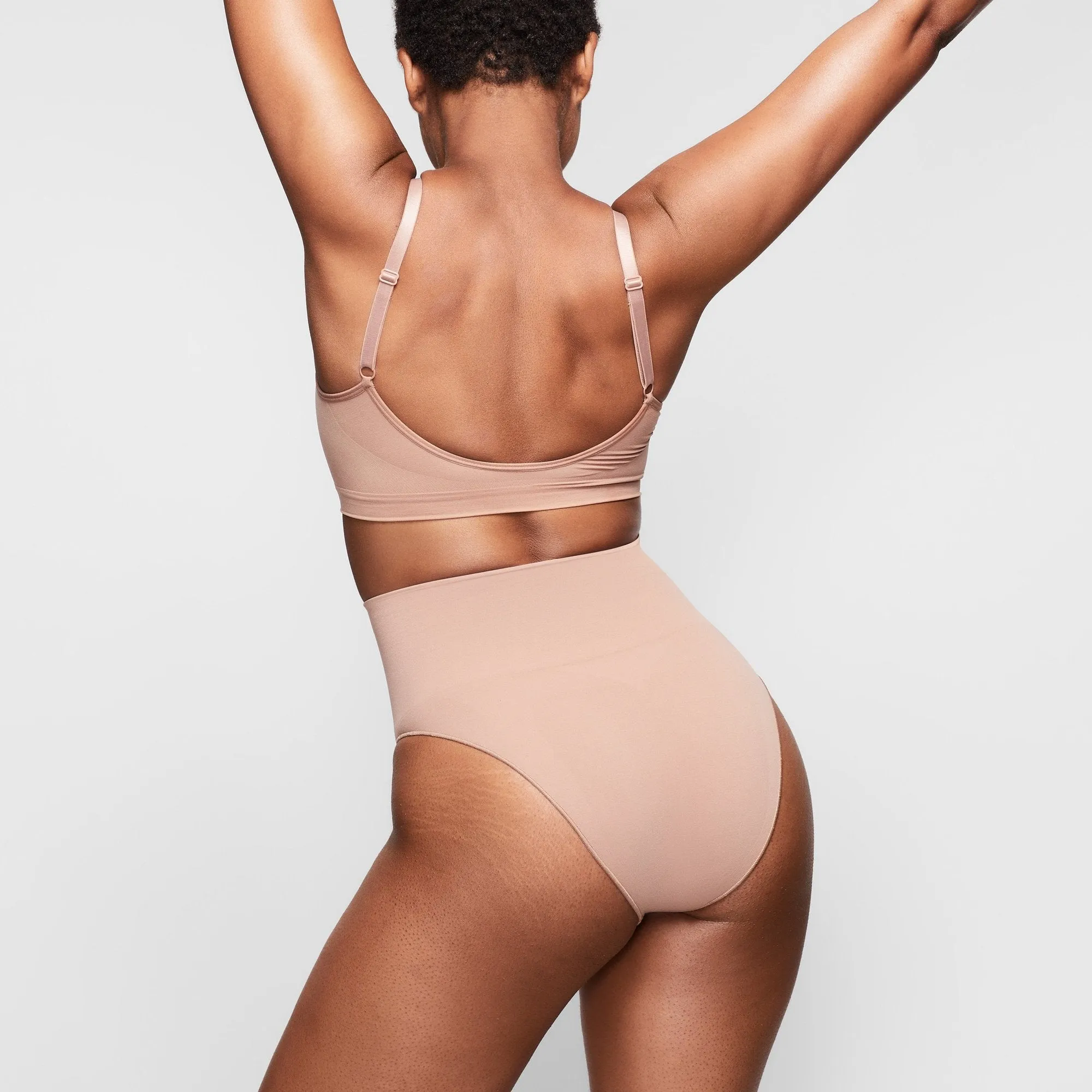 CORE CONTROL BRIEF | SIENNA