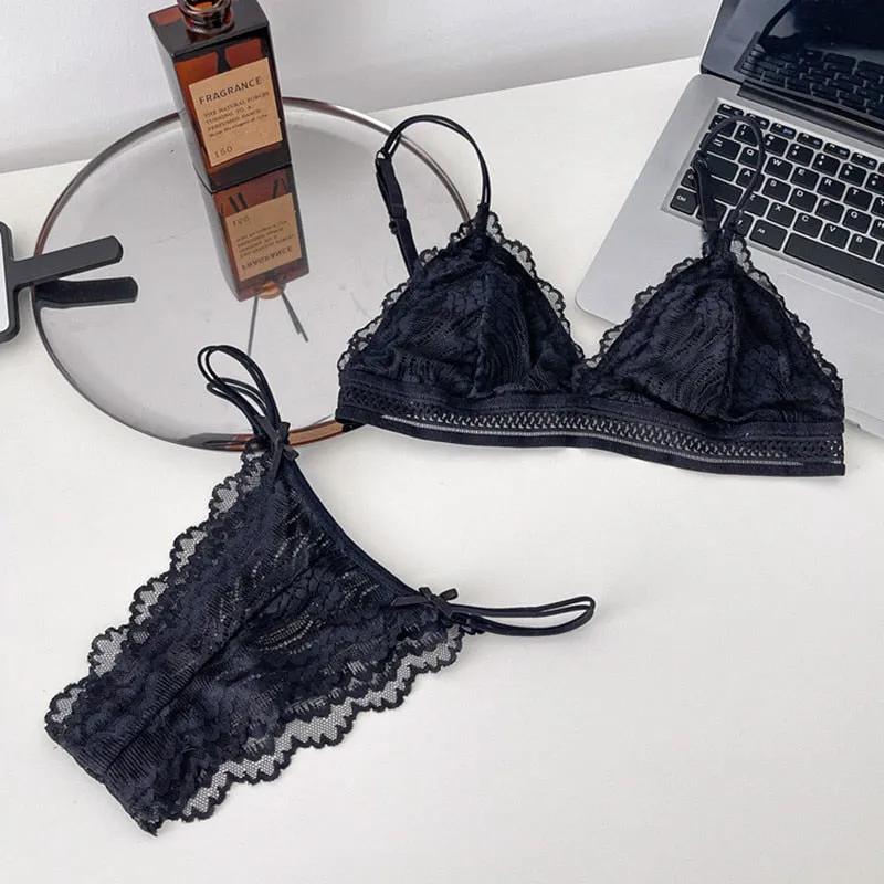 Sajiero ELF Padded Bra and Panty Set