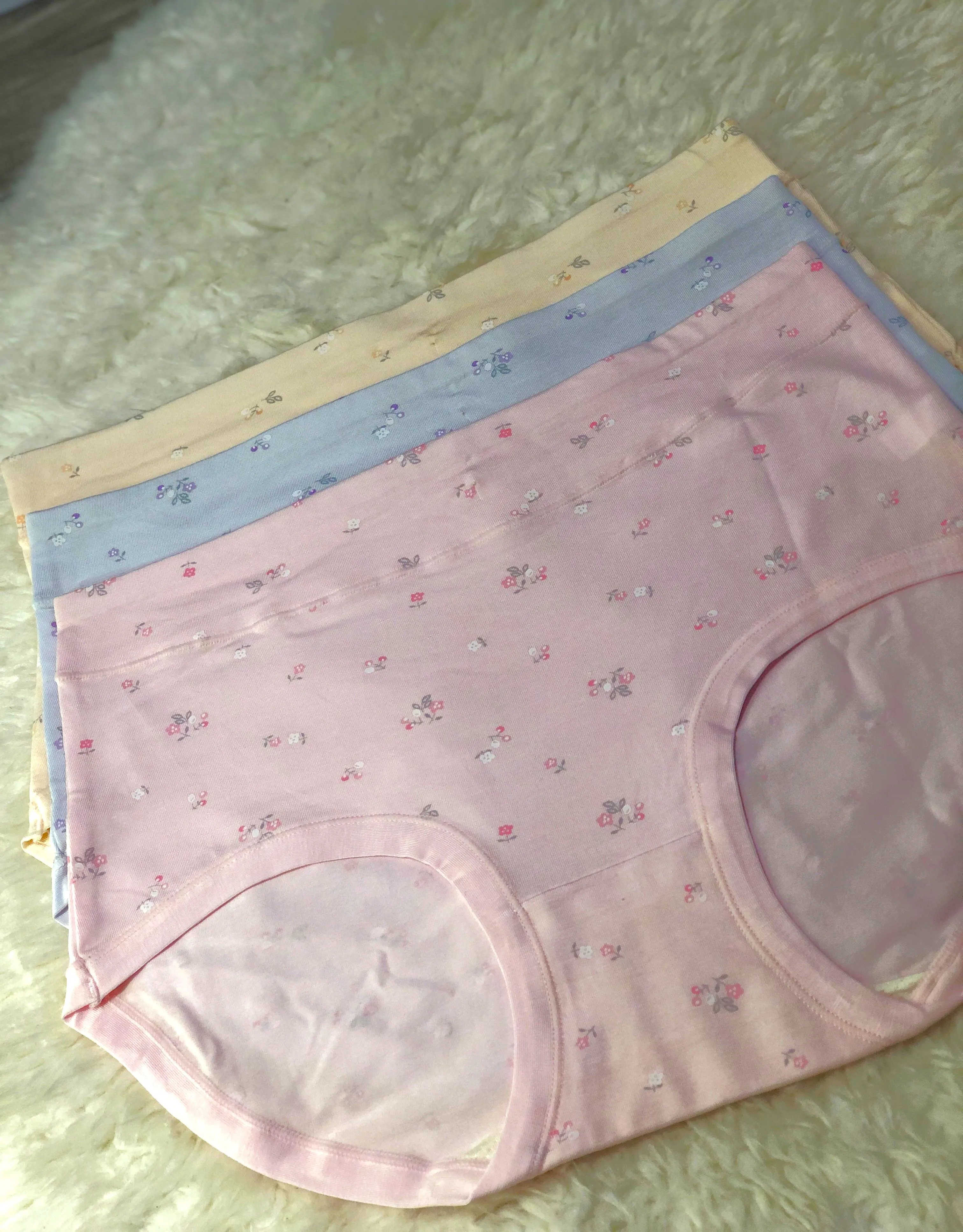 Sajiero KWO Flower Print Soft Cotton Panty