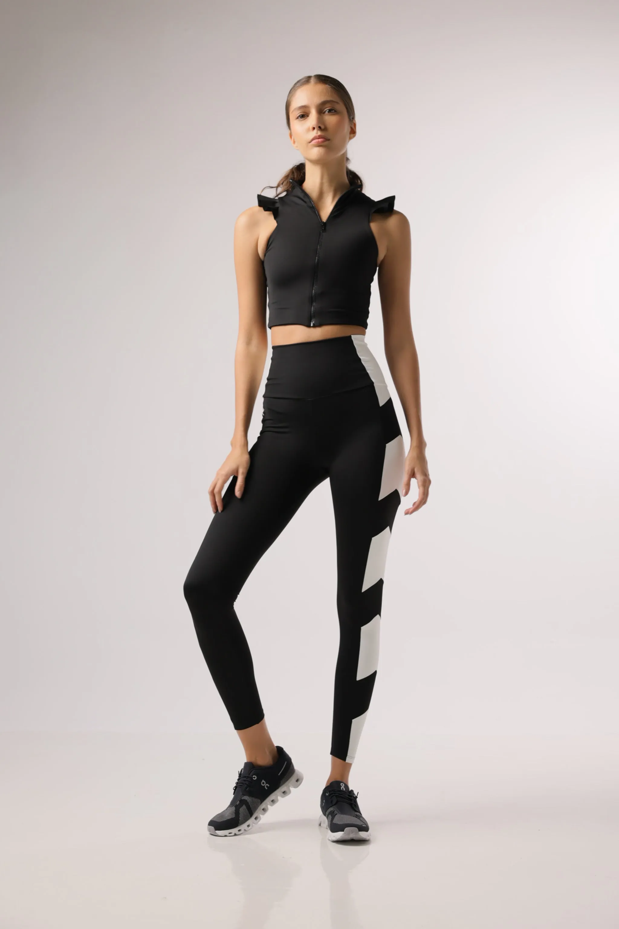 Single Arrow Legging Black